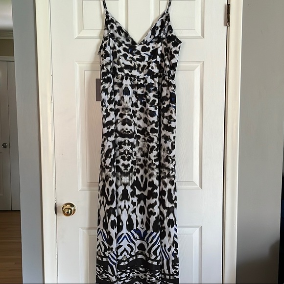 XL Maxi Dress - Picture 4 of 4